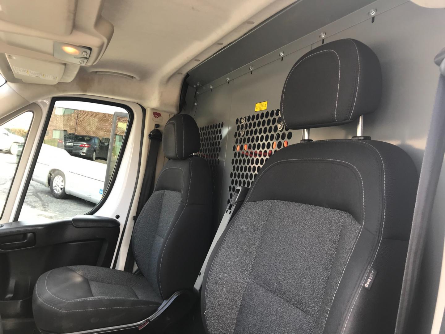 2015 White /Gray RAM Promaster 2500 (3C6TRVDG5FE) with an 3.6 V6 engine, Automatic transmission, located at 577 Chester Pike, Prospect Park, PA, 19076, (610) 237-1015, 39.886154, -75.302338 - Photo#11